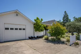 490 W Spain St, Sonoma, CA 95476 - Photo 28