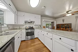 1138 Marwen Dr, Ukiah, CA 95482 - Photo 12