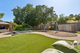 105 Corrillo Dr, San Rafael, CA 94903 - Photo 28