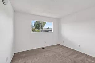 2212 Neotomas Ave, Santa Rosa, CA 95405 - Photo 32