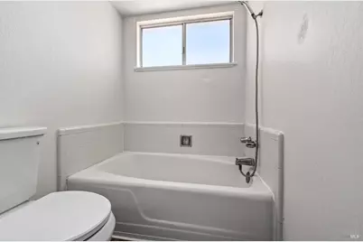 2212 Neotomas Avenue, Santa Rosa, CA 95405 - Photo 36