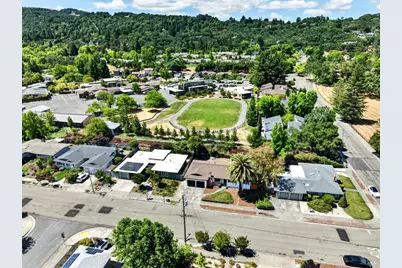 2212 Neotomas Avenue, Santa Rosa, CA 95405 - Photo 44