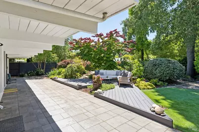 147 Golden Hinde Boulevard, San Rafael, CA 94903 - Photo 10