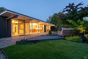 147 Golden Hinde Blvd, San Rafael, CA 94903 - Photo 4