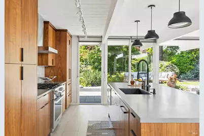 147 Golden Hinde Boulevard, San Rafael, CA 94903 - Photo 8