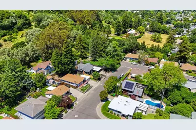 149 E Lilienthal Avenue, Napa, CA 94558 - Photo 40