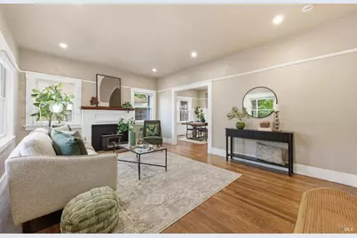 149 E Lilienthal Avenue, Napa, CA 94558 - Photo 6