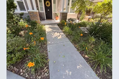 113 Coulter Way, Vacaville, CA 95687 - Photo 2