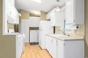 259 Hermosa Cir, Santa Rosa, CA 95409 - Photo 18