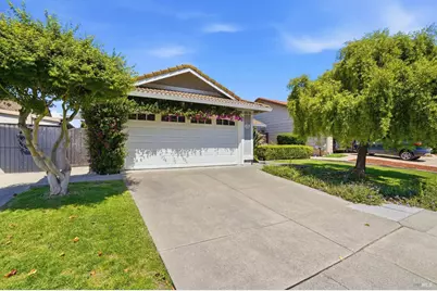 116 Banff Way, Petaluma, CA 94954 - Photo 2
