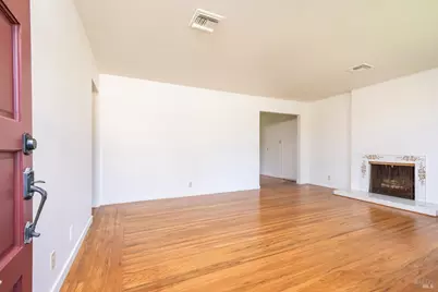 2047 Kathleen Drive, Napa, CA 94558 - Photo 4