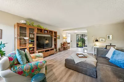 8845 Hood Mountain Circle, Santa Rosa, CA 95409 - Photo 10