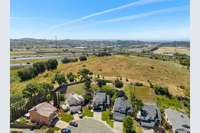 181 Carnival Court, Vallejo, CA 94589 - Photo 42
