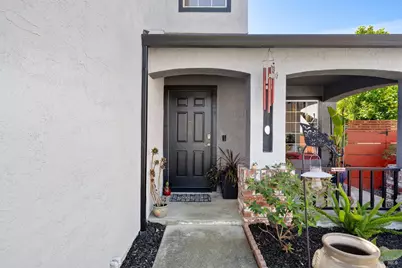 181 Carnival Court, Vallejo, CA 94589 - Photo 4