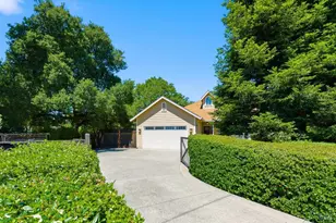 10041 Starr Rd, Windsor, CA 95492 - Photo 2