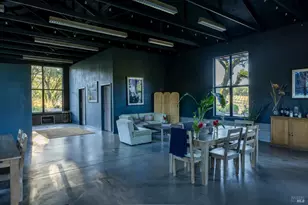 13414 Chalk Hill Rd, Healdsburg, CA 95448 - Photo 6