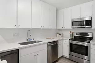122 Marinero Cir, Tiburon, CA 94920 - Photo 4