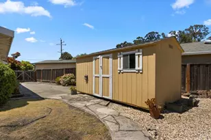 2560 Fraser Ct, Pinole, CA 94564 - Photo 28