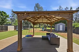 16906 Greenridge Rd, Hidden Valley Lake, CA 95467 - Photo 18