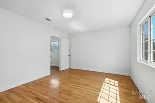 208 Essex Way, Benicia, CA 94510 - Photo 14