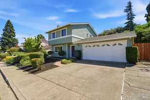 208 Essex Way, Benicia, CA 94510 - Photo 2