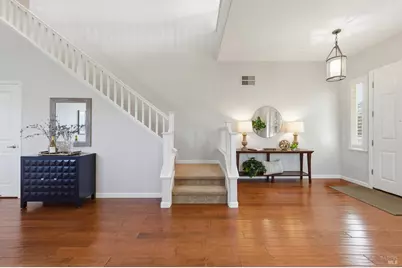 960 Capitola Drive, Napa, CA 94559 - Photo 8