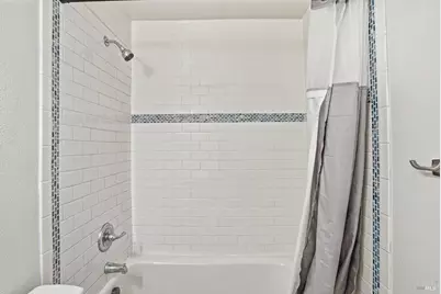 220 Long Street, Suisun City, CA 94585 - Photo 18