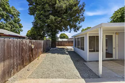 220 Long Street, Suisun City, CA 94585 - Photo 30