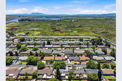 220 Long Street, Suisun City, CA 94585 - Photo 26