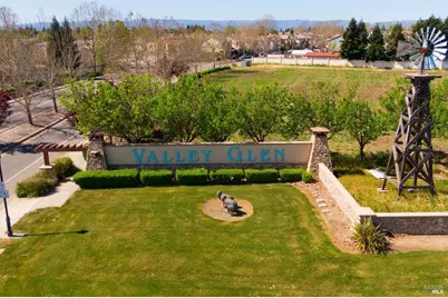 1116 Valley Glen Drive, Dixon, CA 95620 - Photo 2