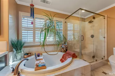 1515 San Ramon Way, Santa Rosa, CA 95409 - Photo 32