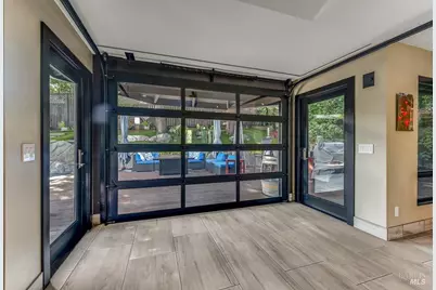 1515 San Ramon Way, Santa Rosa, CA 95409 - Photo 12