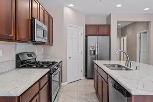 2508 Chuck Hammond Dr, Fairfield, CA 94533 - Photo 6