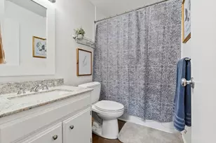 2506 Lakeview Dr, Santa Rosa, CA 95405 - Photo 8