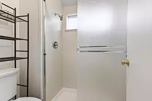 2506 Lakeview Dr, Santa Rosa, CA 95405 - Photo 16