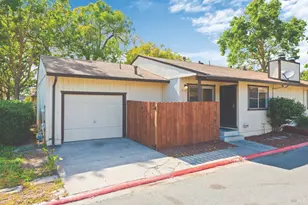 754 Agnew Pl, Santa Rosa, CA 95401 - Photo 1