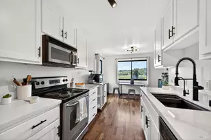 900 Cambridge Dr, Benicia, CA 94510 - Photo 14