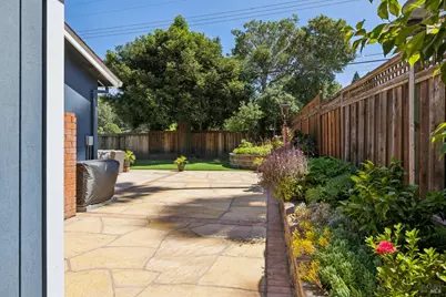 115 Daryl Avenue, Novato, CA 94947 - Photo 22