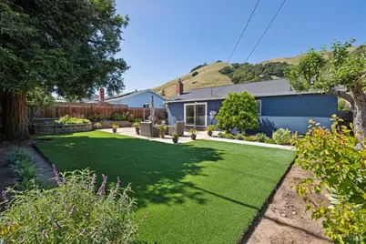 115 Daryl Avenue, Novato, CA 94947 - Photo 10
