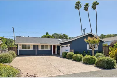 115 Daryl Avenue, Novato, CA 94947 - Photo 2