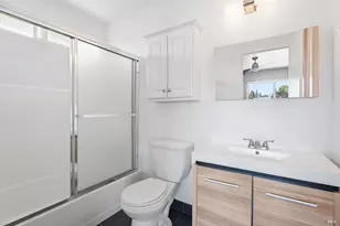 240 Main Cir, Ukiah, CA 95482 - Photo 14