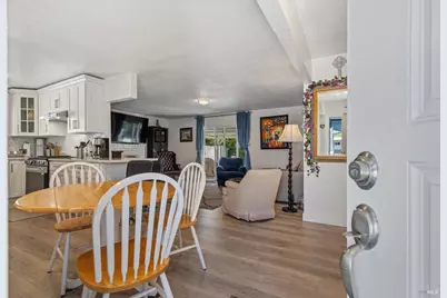 7234 Burton Avenue, Rohnert Park, CA 94928 - Photo 2