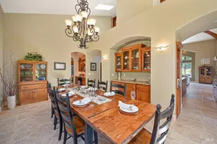 3030 Rosemont Ct, Vacaville, CA 95688 - Photo 4
