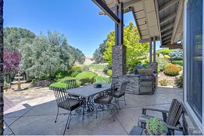 3030 Rosemont Court, Vacaville, CA 95688 - Photo 68