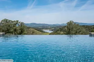 3215 Deerwood Dr, Ukiah, CA 95482 - Photo 16