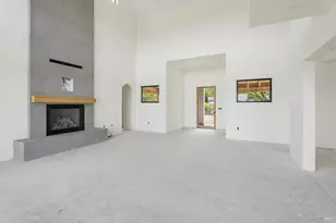 3215 Deerwood Dr, Ukiah, CA 95482 - Photo 10