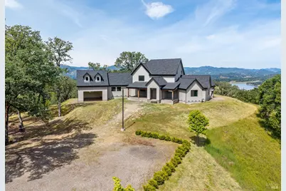 3215 Deerwood Drive, Ukiah, CA 95482 - Photo 8