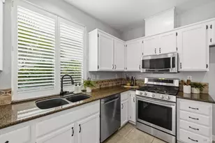 904 Turquoise St, Vacaville, CA 95687 - Photo 18