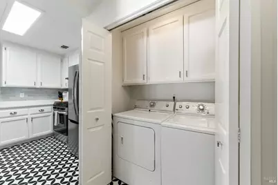 750 William Court, Napa, CA 94558 - Photo 16