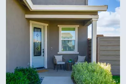 1430 Roosevelt Street, Dixon, CA 95620 - Photo 2